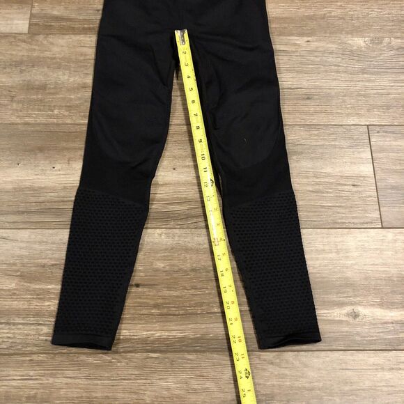 Fabletics Leggings XS 2 - 4 Black Seamless High Waisted Mesh Leggings - Picture 5 of 12